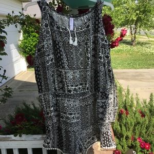 Girl’s cold shoulder romper